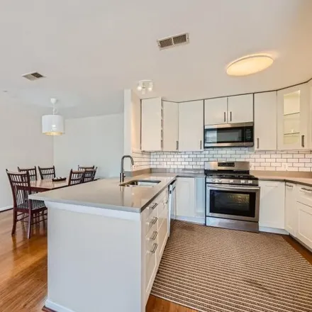 Image 6 - 20408 Shore Harbour Drive, Germantown, MD 20874, USA - Condo for sale