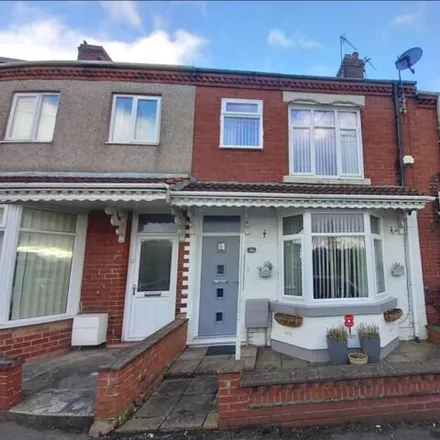 Buy this 2 bed townhouse on Darlington Road in Ferryhill, DL17 8JT
