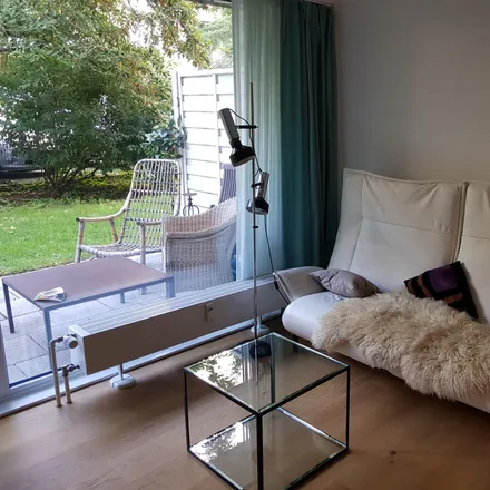 Rent this 2 bed apartment on Gärtnerweg 48 in 60322 Frankfurt, Germany