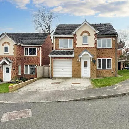 Buy this 4 bed house on St Cuthbert Road in Thornley, DH6 3NE