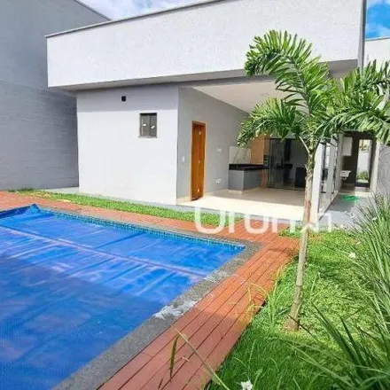 Buy this 3 bed house on Avenida Presidente Bernardes in Jardim Presidente, Goiânia - GO