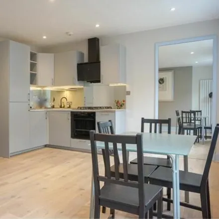 Buy this 1 bed apartment on 65 Amberley Road in London, W9 2JL
