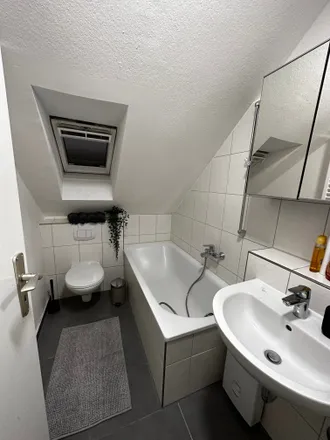Image 1 - Im Hespe 1, 30827 Garbsen, Germany - Apartment for rent