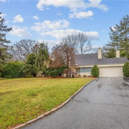 Rent this 5 bed house on 70 Shelley Lane in Village of Great Neck Estates, North Hempstead