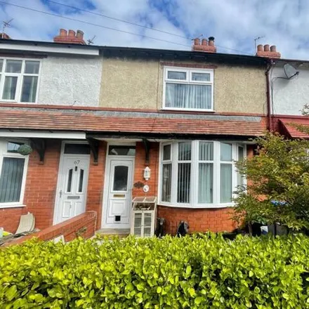 Buy this 2 bed townhouse on Chislehurst Avenue in Blackpool, FY4 3DG