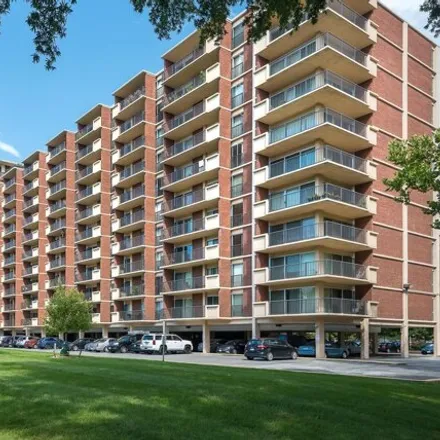 Buy this 1 bed condo on 1300 Army Navy Drive in Arlington, VA 22202