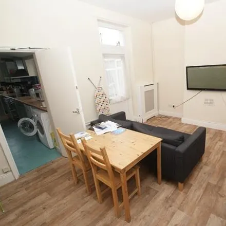 Rent this studio apartment on 344 Southmead Road in Bristol, BS10 5LP