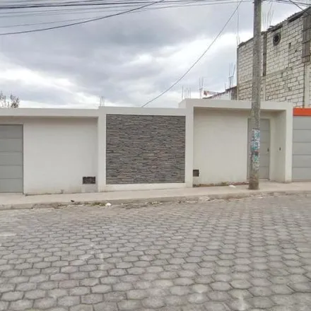 Buy this 3 bed house on Oe6B Antonio Saa in 170707, Quito