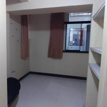 Rent this 4 bed apartment on Jirón Puerta de Sol 216 in Santiago de Surco, Lima Metropolitan Area 15038