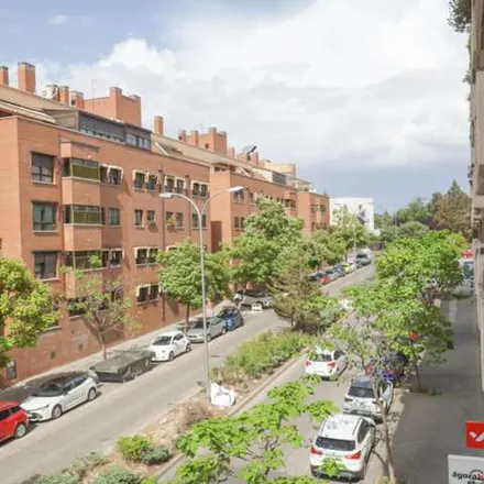 Image 3 - Calle de la Senda del Infante, 28929 Madrid, Spain - Apartment for rent