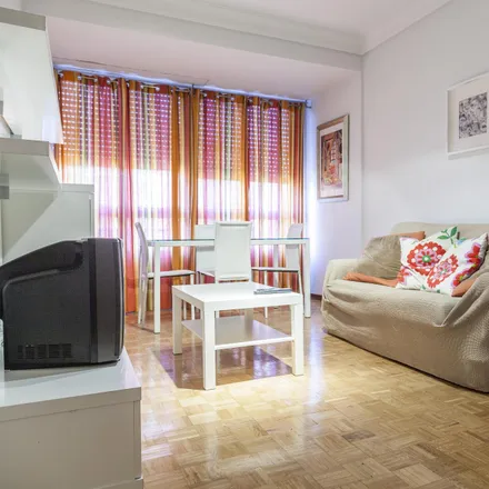 Rent this 3 bed apartment on Calle de López de Hoyos in 78, 28002 Madrid