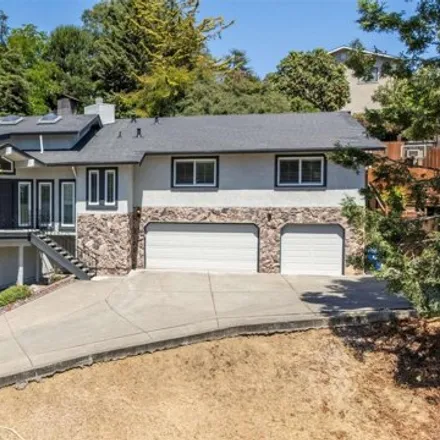 Image 3 - 18372 Vineyard Rd, Castro Valley, California, 94546 - House for sale