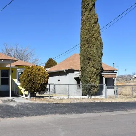 Image 8 - 924 West El Paso Street, Marfa, TX 79843, USA - House for sale
