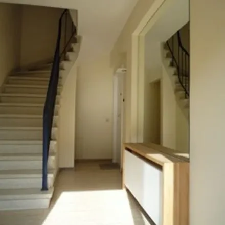 Rent this 2 bed apartment on Avenue des Paradisiers - Paradijsvogelslaan 78 in 1160 Auderghem - Oudergem, Belgium