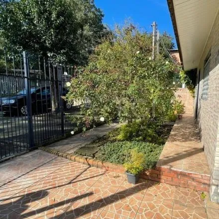 Image 1 - Avenida Deputado Adão Pretto, Lomba do Pinheiro, Porto Alegre - RS, 91570-730, Brazil - House for sale