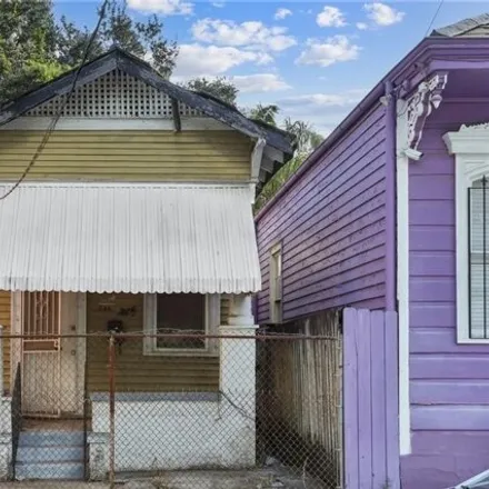 Image 2 - 535 Mandeville Street, Faubourg Marigny, New Orleans, LA 70117, USA - House for sale