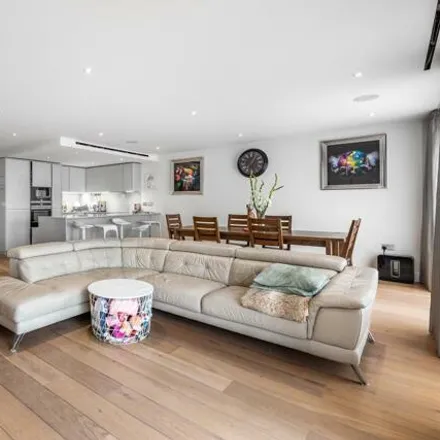 Buy this 3 bed apartment on Griffin House in Beaufort Square, London
