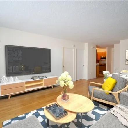 Rent this 1 bed condo on 2287 Johnson Avenue in New York, NY 10463