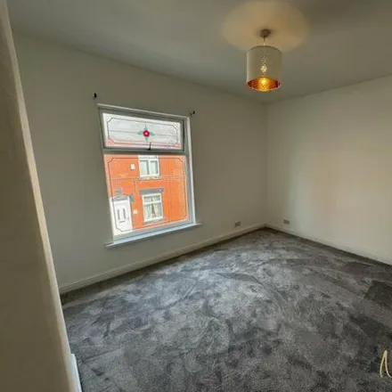 Image 6 - Hawthorn Street, Audenshaw, N/a - House for rent