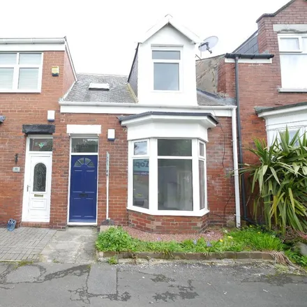 Rent this 2 bed townhouse on Cedric Crescent in Sunderland, SR2 7QE