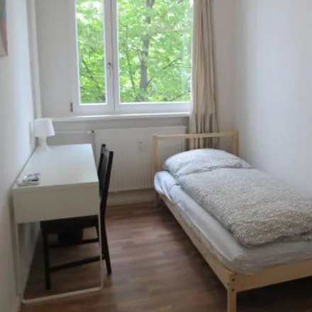 Rent this 3 bed room on Friedrichstraße 246 in 10969 Berlin, Germany