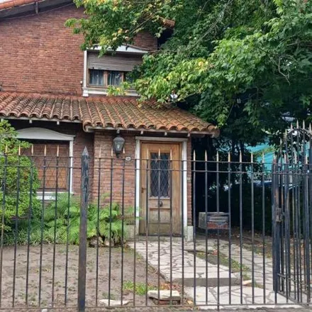 Buy this 3 bed house on Bartolomé Mitre 1103 in Adrogué, Argentina