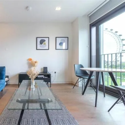 Image 9 - Two Southbank Place, 10 York Road, South Bank, London, SE1 7ND, United Kingdom - Loft for sale