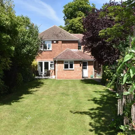 Rent this 4 bed house on Newmarket Road in Bury St Edmunds, IP33 3HA
