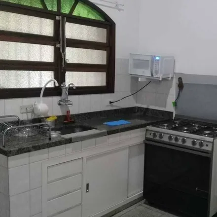 Rent this 4 bed house on Franco da Rocha