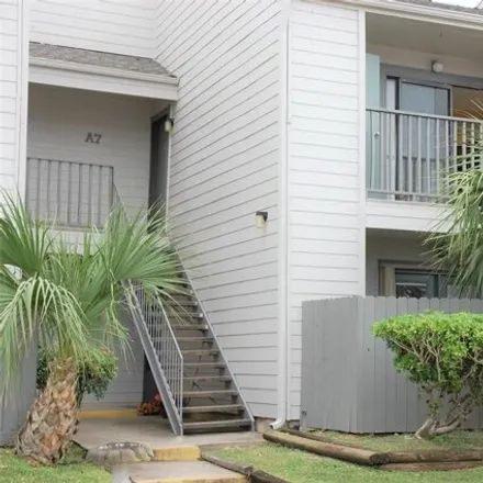Rent this 2 bed condo on 69th Street in Galveston, TX 77551