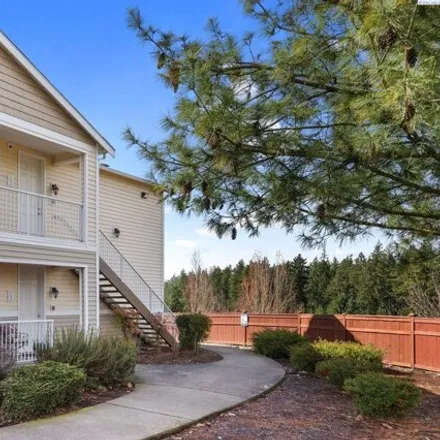 Buy this 2 bed condo on 10199 186th Street East in Pierce County, WA 98375