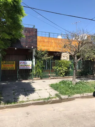 Buy this studio house on Intendente Serapio Villegas 698 in Partido de Morón, El Palomar