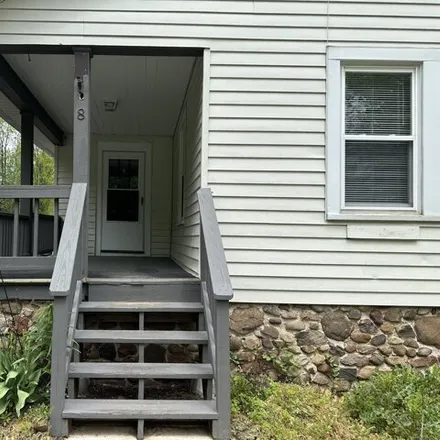 Rent this 3 bed house on 200 Cook Hill Road in Wallingford, CT 06492