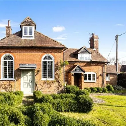 Buy this 5 bed house on Manor Farm in The Street, Long Sutton