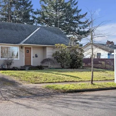 Buy this 7 bed house on 9914 Southeast Harrison Street in Portland, OR 97216