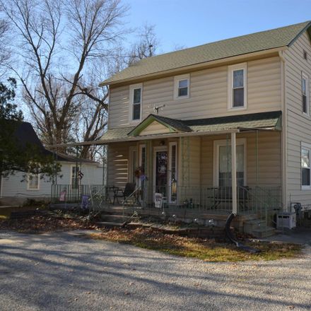 Rent this 4 bed house on 511 South 6th Street in Osage City, KS 66523