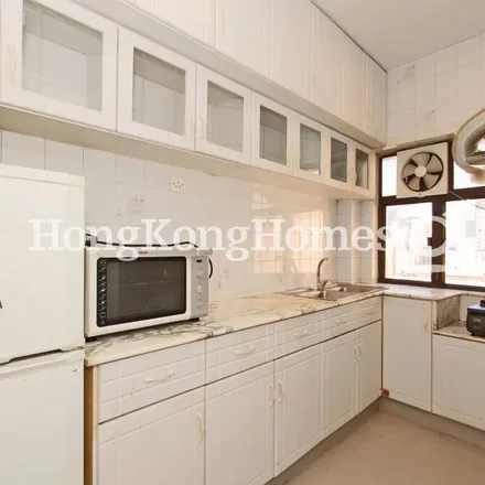 Image 9 - China, Hong Kong, Hong Kong Island, Sheung Wan, Ladder Street - Apartment for rent
