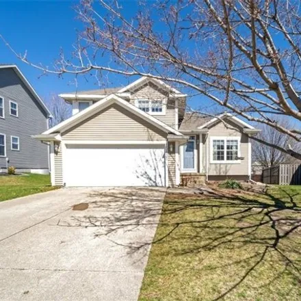 Buy this 4 bed house on 15447 Aurora Avenue in Urbandale, IA 50323