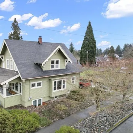 Buy this 6 bed house on 5806 Northeast 16th Avenue in Portland, OR 97211