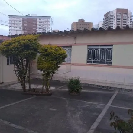 Buy this 3 bed house on Salão do Reino das Testemunhas de Jeová in Rua Barão do Campo Místico 315, Centro