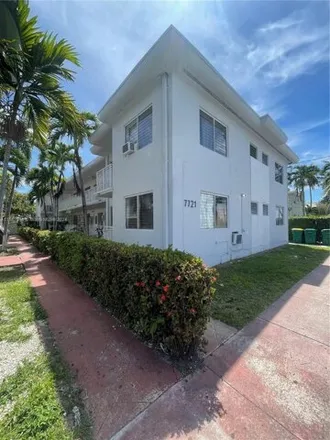 Image 2 - 7721 Dickens Avenue, Miami Beach, FL 33141, USA - House for rent