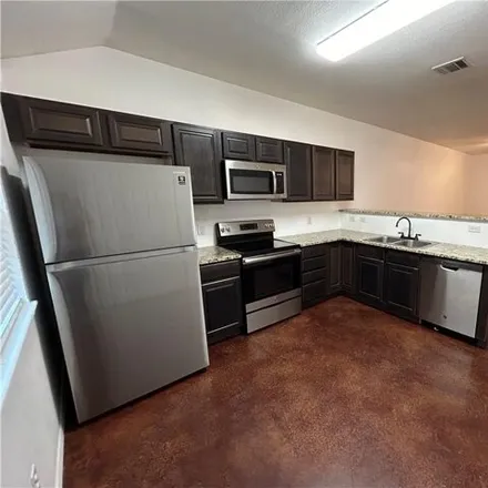 Image 3 - 225 N Mary Jo Dr Unit B, Texas, 76548 - House for rent