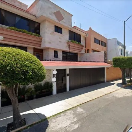Buy this 4 bed house on Calle Paseo de las Magnolias in Colonia Paseos de Taxqueña, 04250 Mexico City