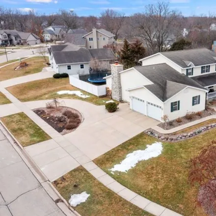Buy this 5 bed house on 711 Oak Lane in Waupun, WI 53963