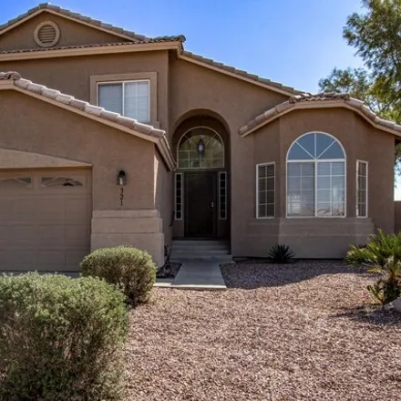 Buy this 3 bed house on 321 West Betsy Lane in Gilbert, AZ 85233