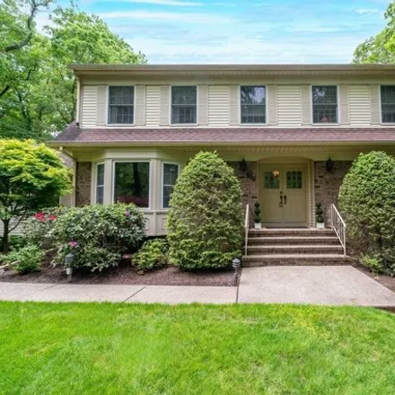 Buy this 4 bed house on 576 Haddon Place in Franklin Lakes, NJ 07417