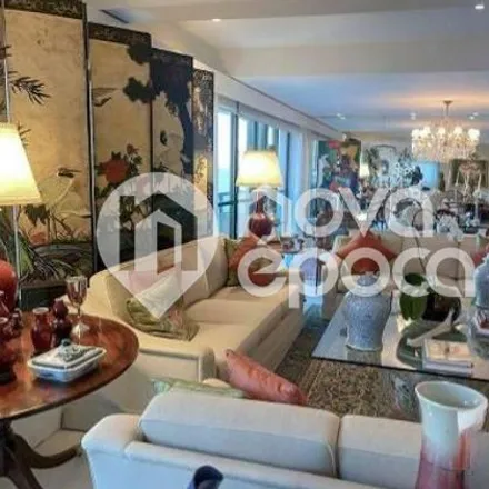 Buy this 4 bed apartment on Rua Farme de Amoedo in Ipanema, Rio de Janeiro - RJ