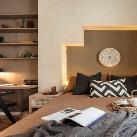 Rent this 2 bed apartment on Calle de Diego de León in 16, 28006 Madrid