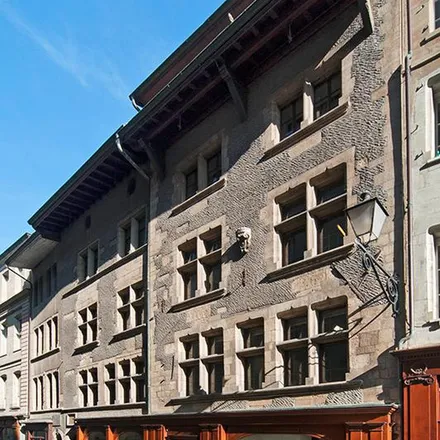 Rent this 3 bed apartment on Grand-Rue 29 in 1204 Geneva, Switzerland