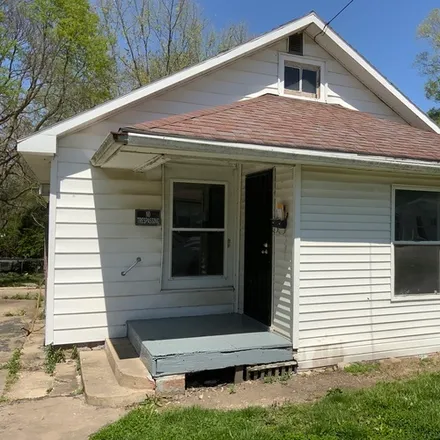 Rent this 2 bed house on 313 E N 3rd St